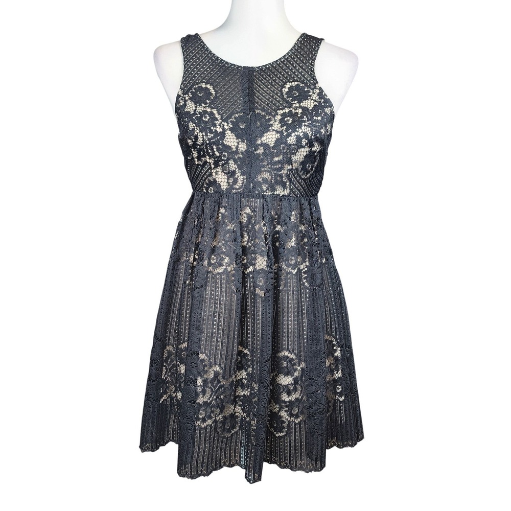 Free People Rocco Open Back Fit and Flare Dress Womens 2 Black Lace Casual Boho - Picture 2 of 10